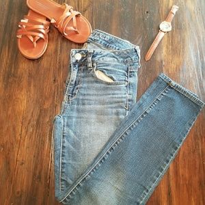 American Eagle Blue Jeans